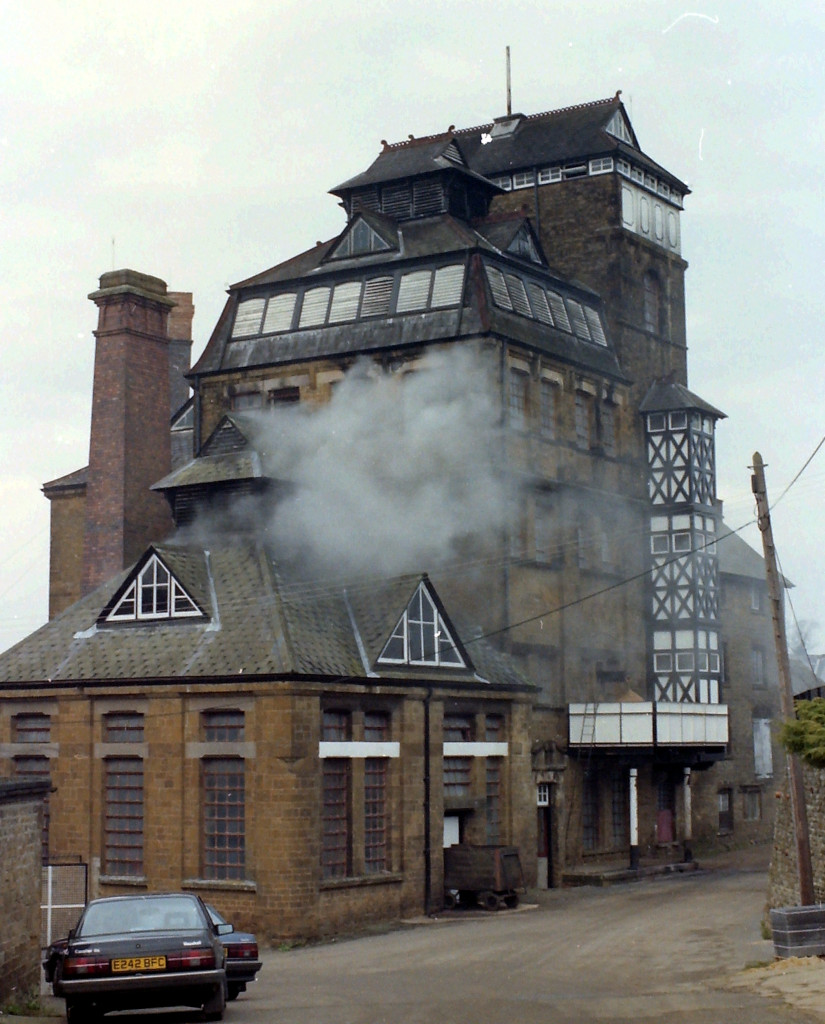 [Hook Norton]