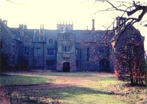 [Watford Court]